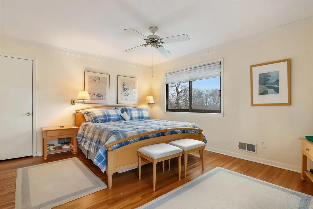 18 Redcoat Lane Waccabuc NY 10597