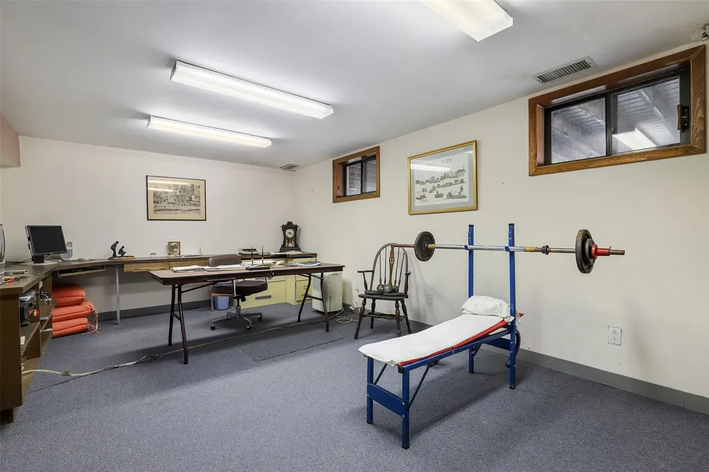 18 Redcoat Lane Waccabuc NY 10597