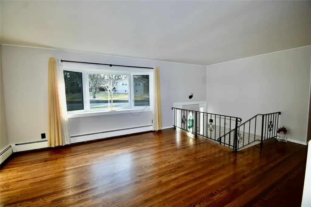 38 Scotland Road Spring Valley NY 10977