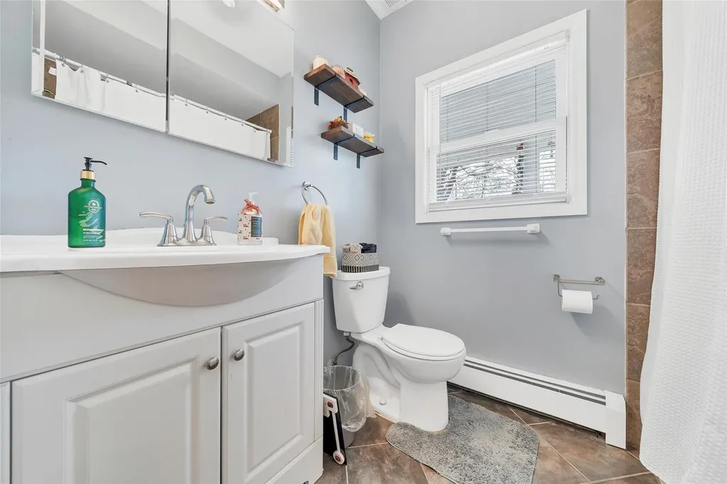 330 Round Lake Terrace Monroe NY 10950