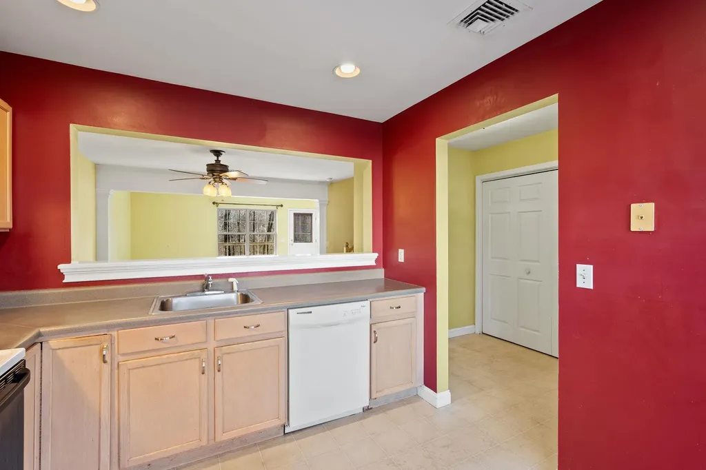 11 Argent Drive Highland NY 12528