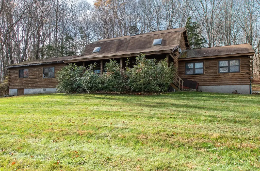 224 Cardinal Road Hyde Park NY 12538