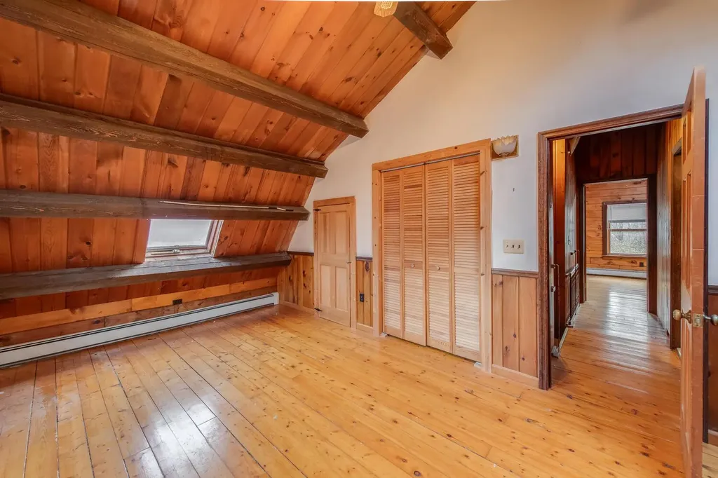224 Cardinal Road Hyde Park NY 12538