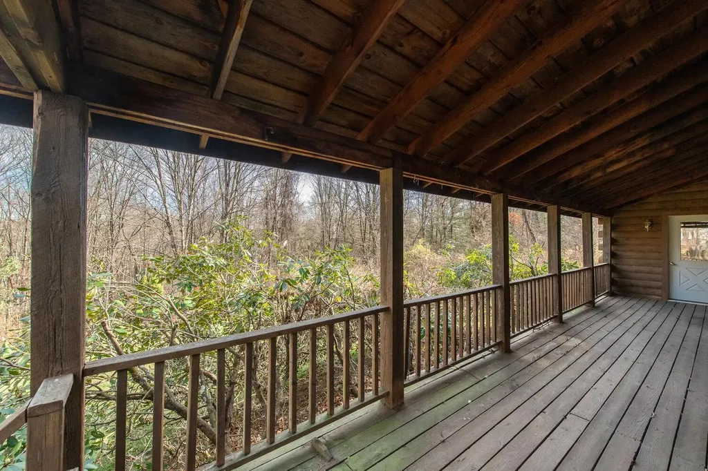 224 Cardinal Road Hyde Park NY 12538