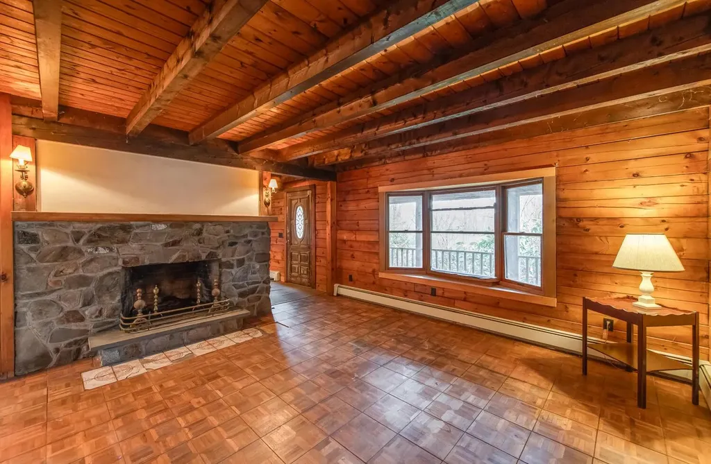 224 Cardinal Road Hyde Park NY 12538