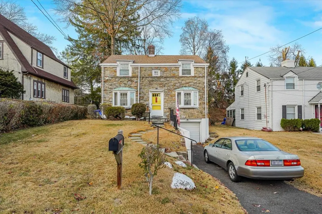 40 Maryton Road White Plains NY 10603