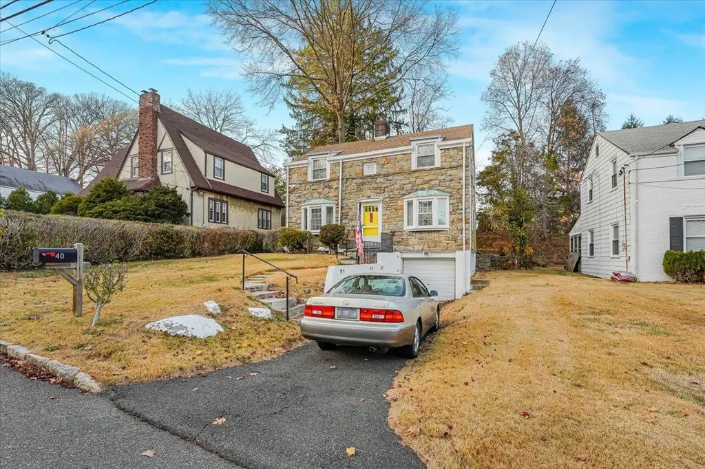 40 Maryton Road White Plains NY 10603