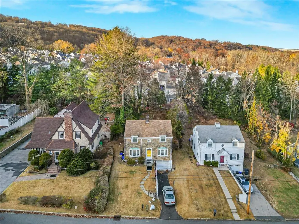 40 Maryton Road White Plains NY 10603