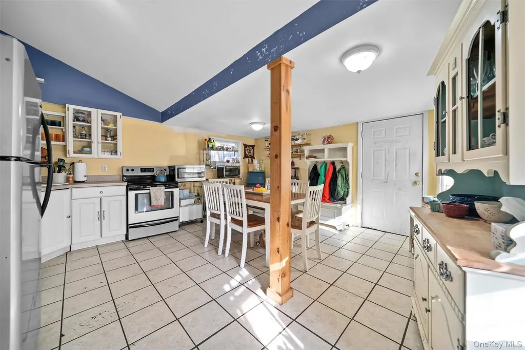3604 State Route 52 Pine Bush NY 12566