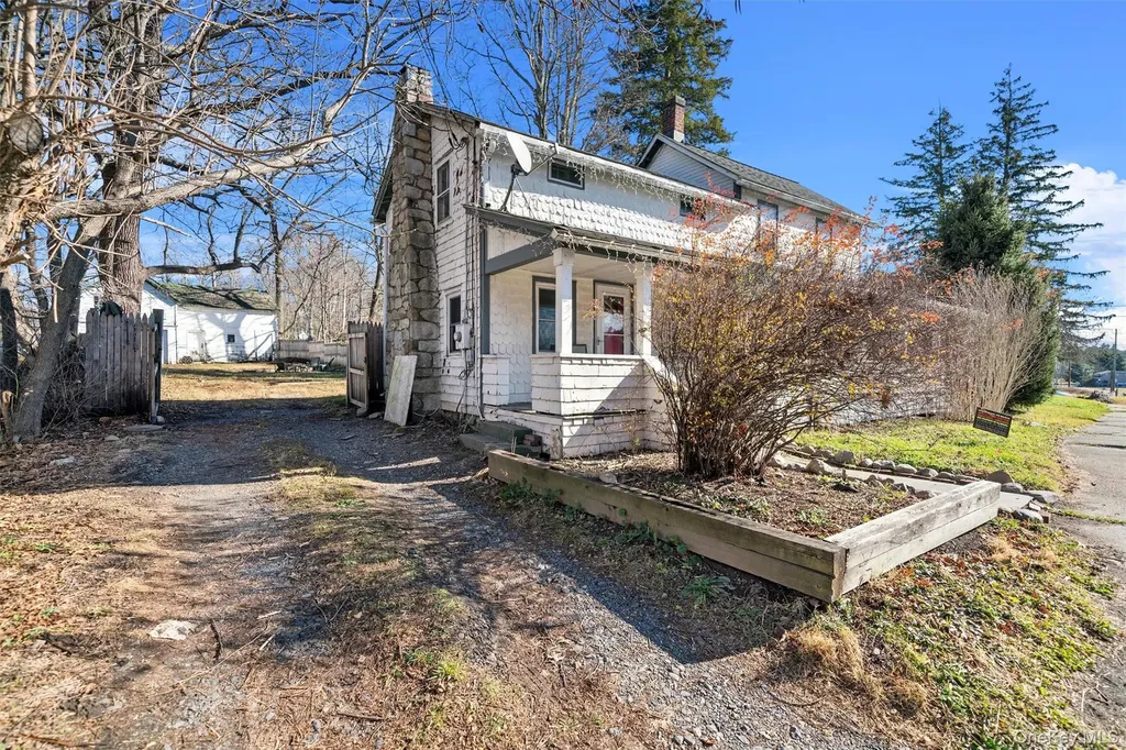 3604 State Route 52 Pine Bush NY 12566