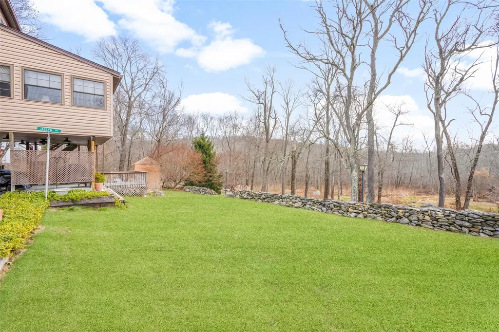 27 Great Bear Road Holmes NY 12531