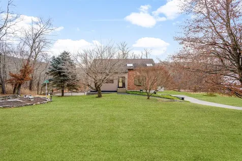 27 Great Bear Road Holmes NY 12531