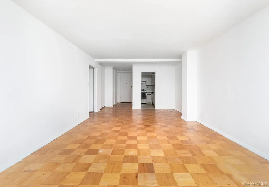 40 Brighton 1st Road Brooklyn NY 11235