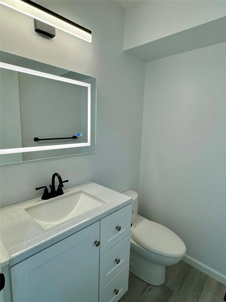 12 Cedar Court Middletown NY 10940