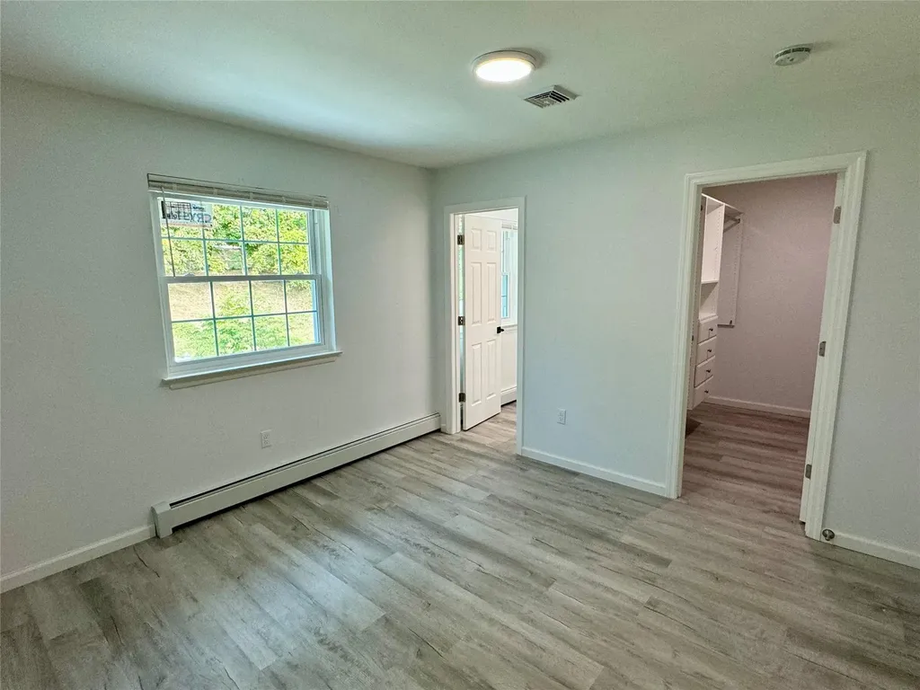 12 Cedar Court Middletown NY 10940
