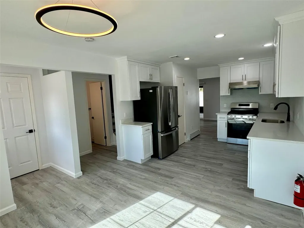 12 Cedar Court Middletown NY 10940
