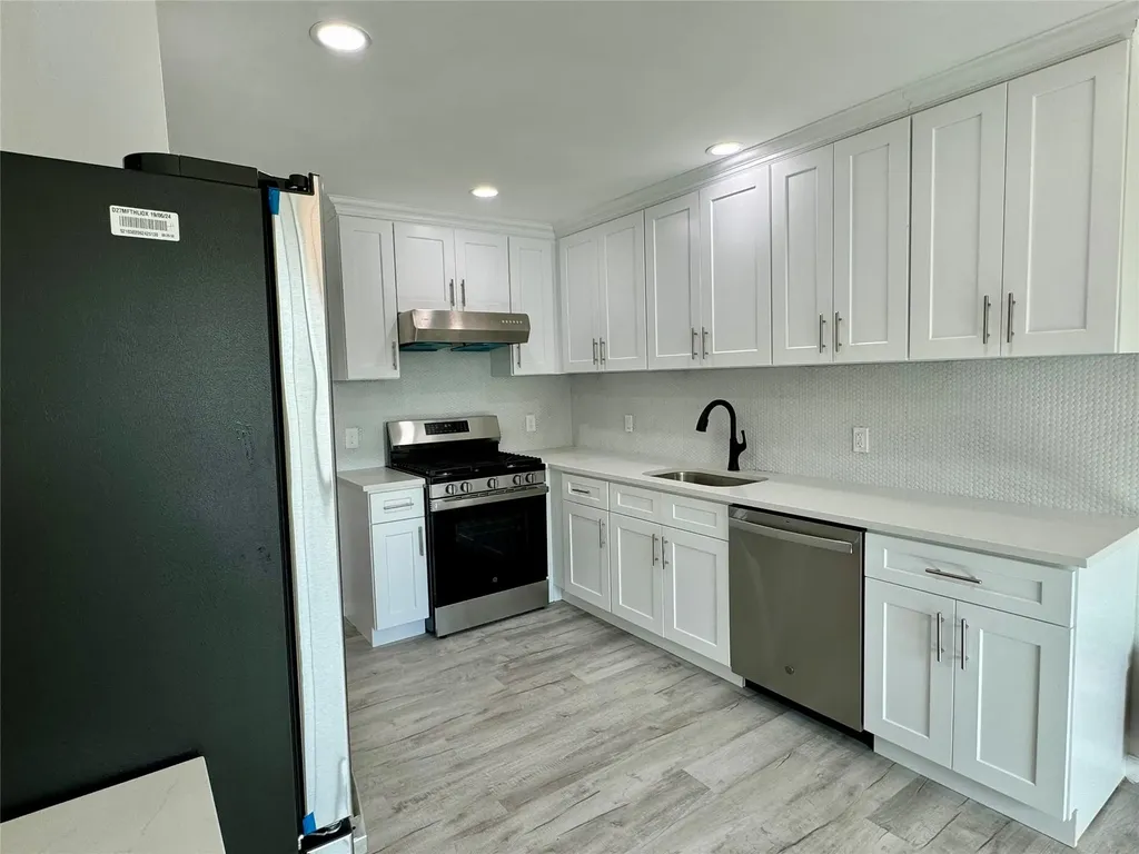 12 Cedar Court Middletown NY 10940