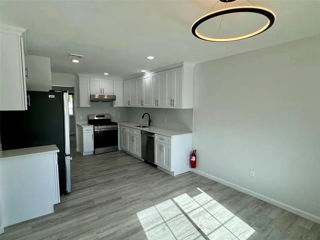 12 Cedar Court Middletown NY 10940