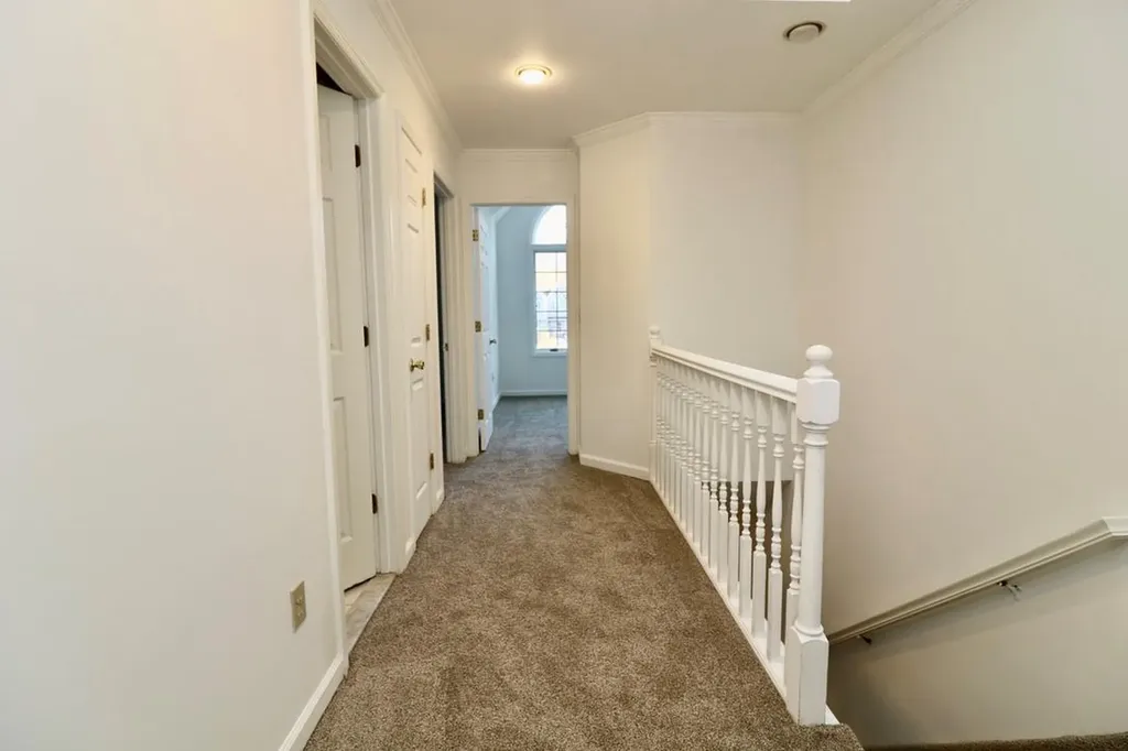 66 Roundtree Court Beacon NY 12508