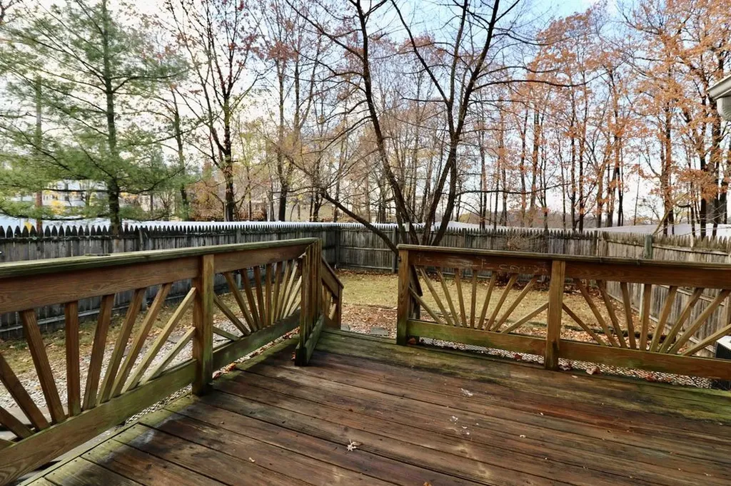 66 Roundtree Court Beacon NY 12508
