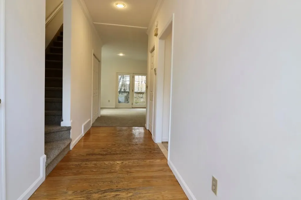 66 Roundtree Court Beacon NY 12508