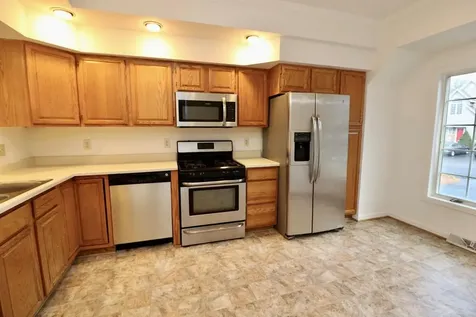 66 Roundtree Court Beacon NY 12508