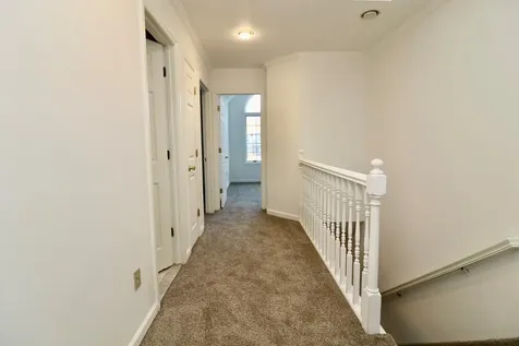 66 Roundtree Court Beacon NY 12508