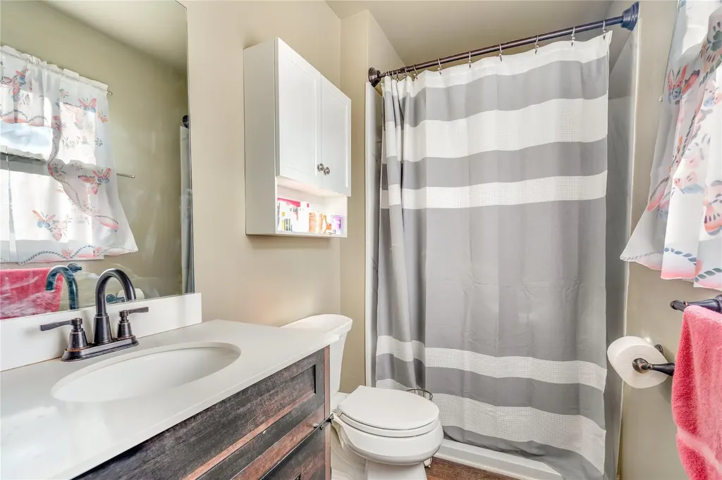 22 River Glen Road Wallkill NY 12589