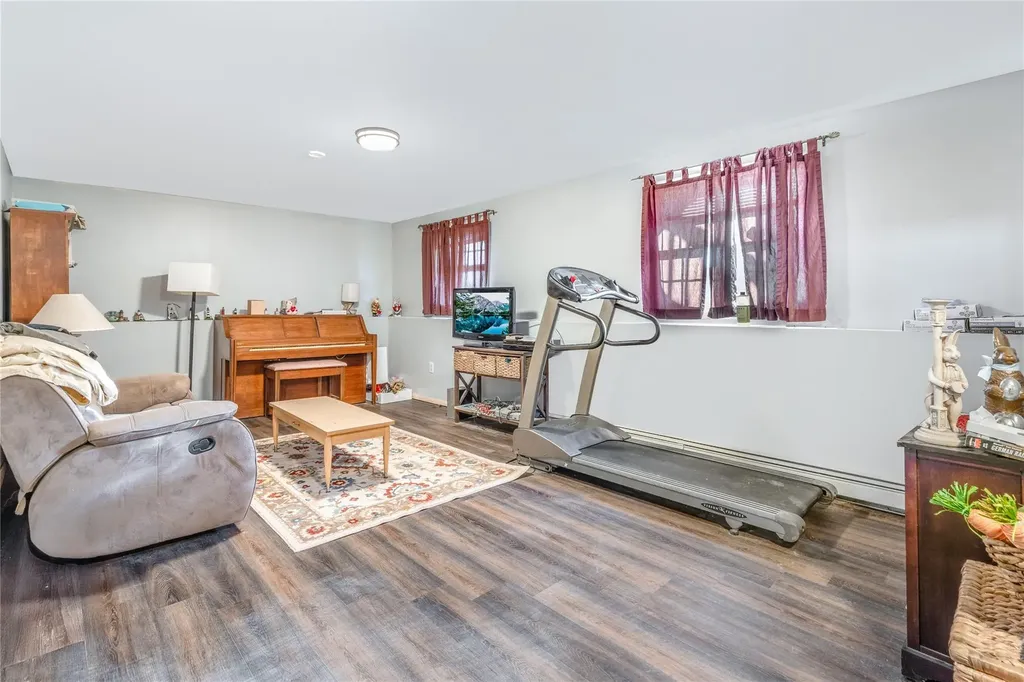 22 River Glen Road Wallkill NY 12589