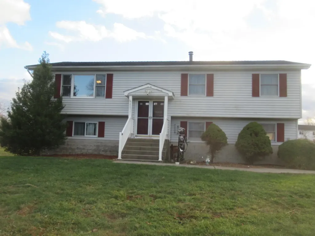22 River Glen Road Wallkill NY 12589