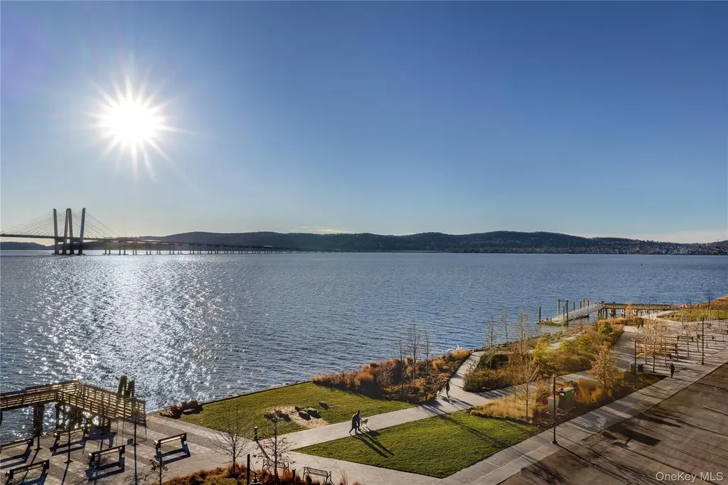 4 Lighthouse Landing Sleepy Hollow NY 10591