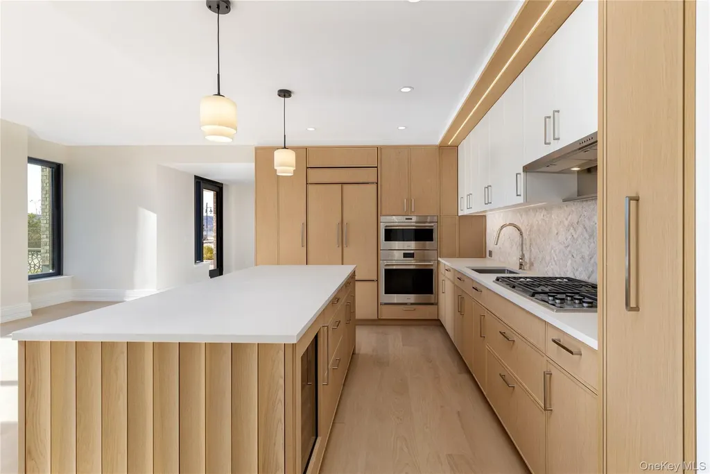 4 Lighthouse Landing Sleepy Hollow NY 10591