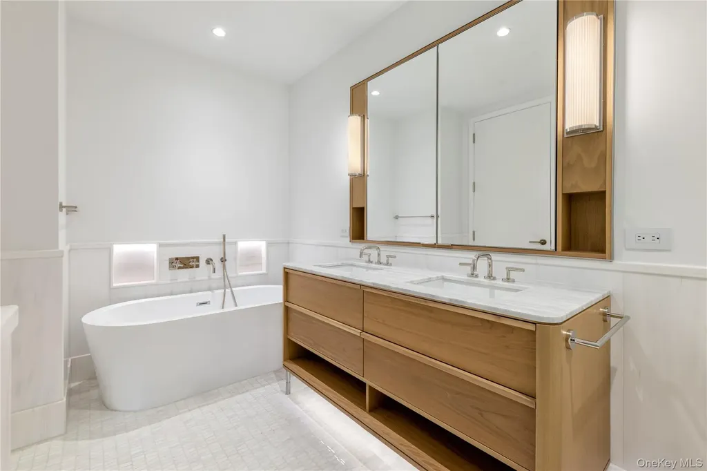 4 Lighthouse Landing Sleepy Hollow NY 10591