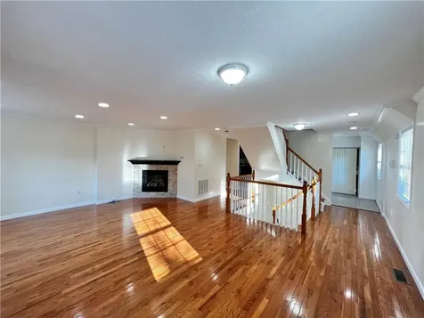 7 Crosby Place New Rochelle NY 10801