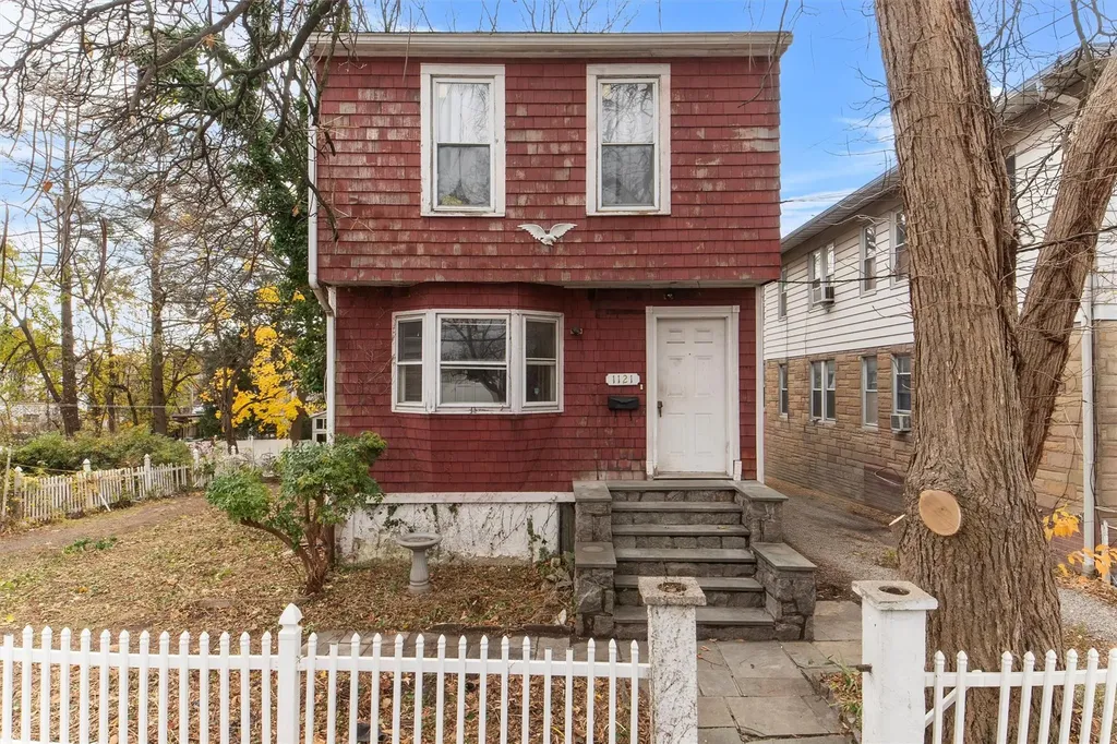 1121 Mile Square Road Yonkers NY 10704