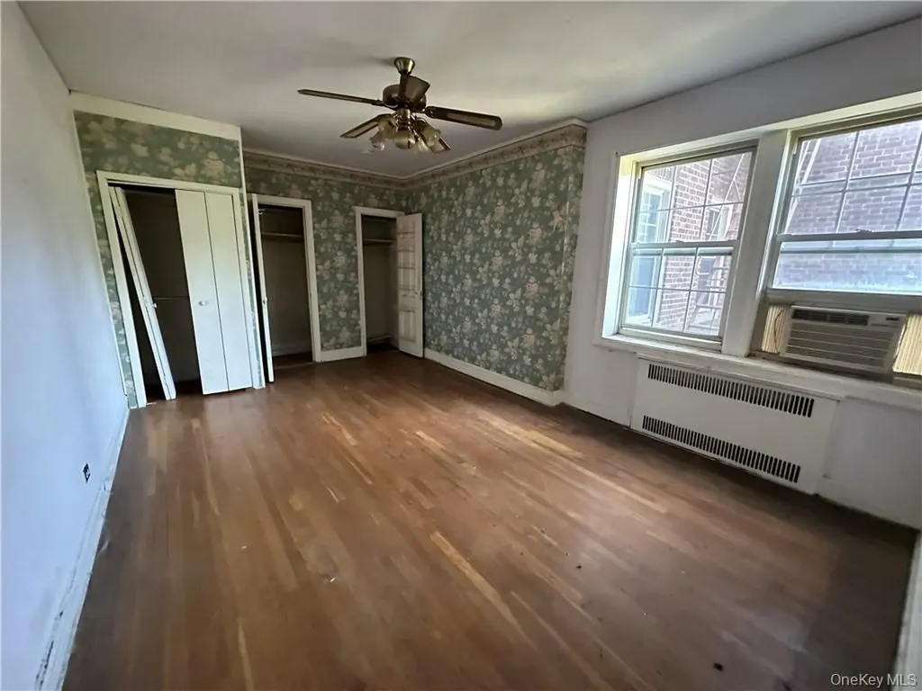 17506 Devonshire Boulevard Jamaica Hills NY 11432
