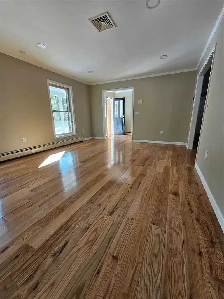 1 Norris Road Forestburgh NY 12777