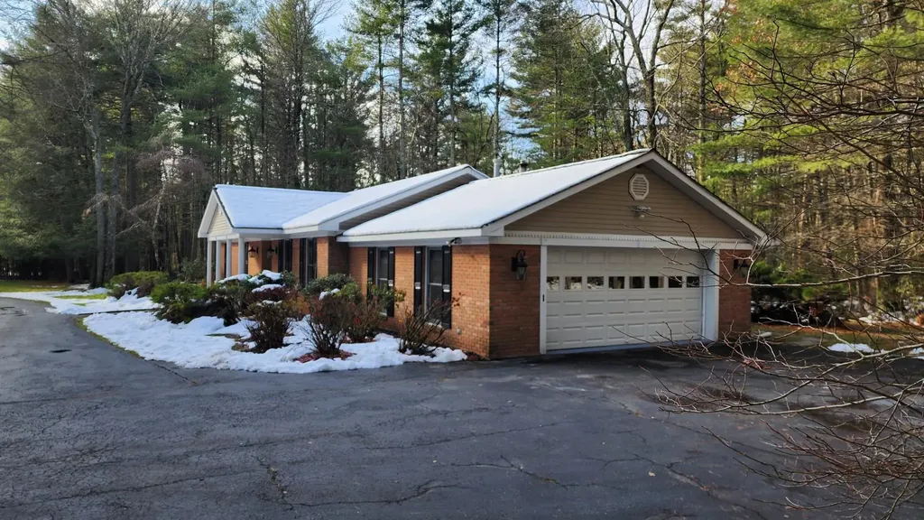 1 Norris Road Forestburgh NY 12777