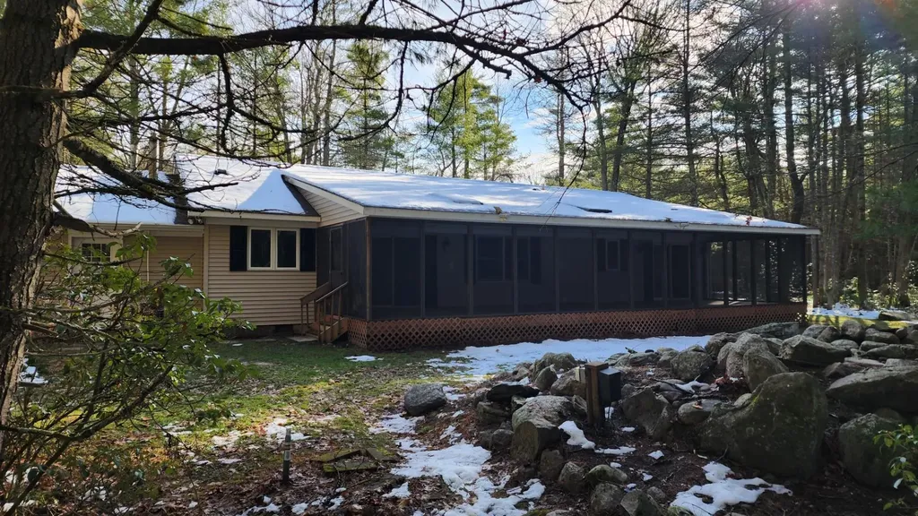 1 Norris Road Forestburgh NY 12777