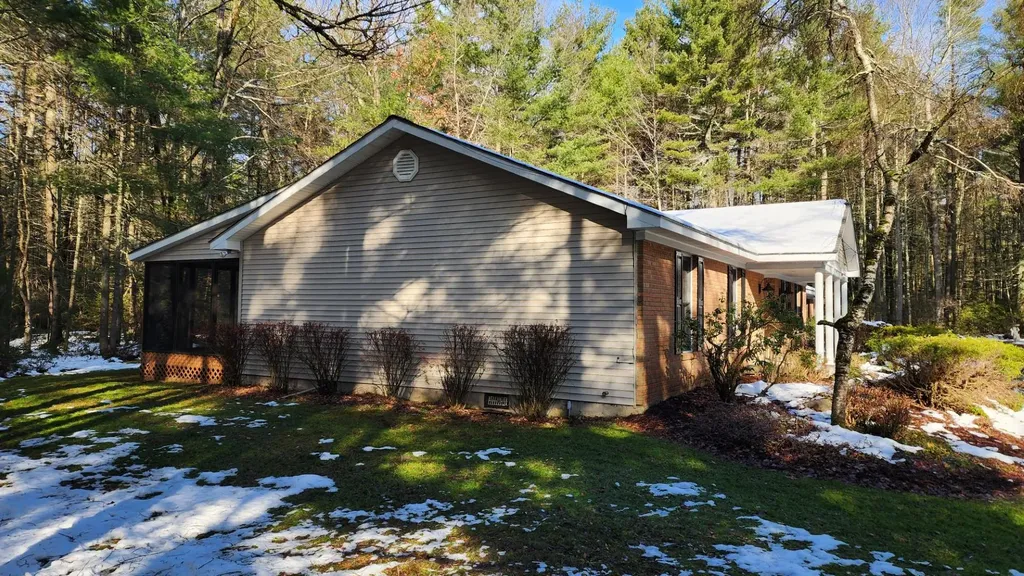 1 Norris Road Forestburgh NY 12777