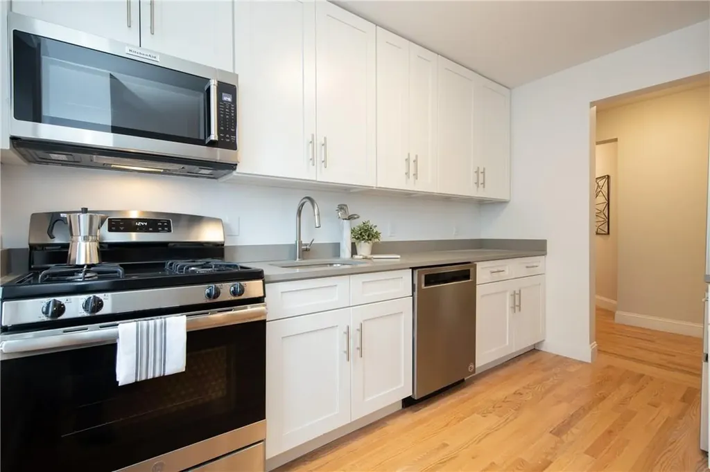 381 Broadway Dobbs Ferry NY 10522