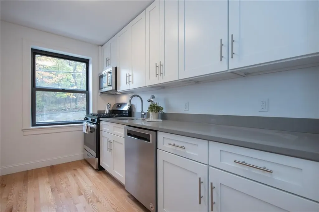 381 Broadway Dobbs Ferry NY 10522