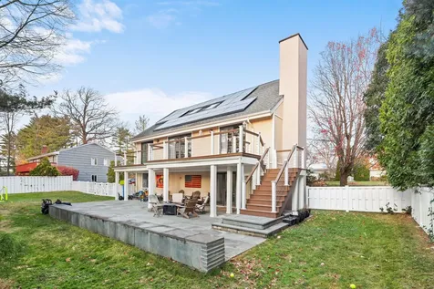 16 Skyview Lane New Rochelle NY 10804