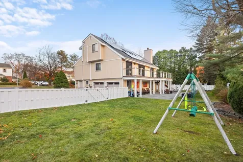16 Skyview Lane New Rochelle NY 10804