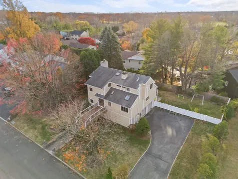 16 Skyview Lane New Rochelle NY 10804