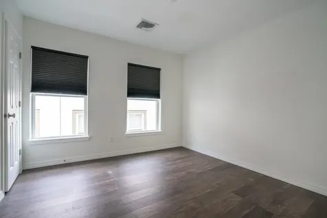 741 Frost Avenue Peekskill NY 10566