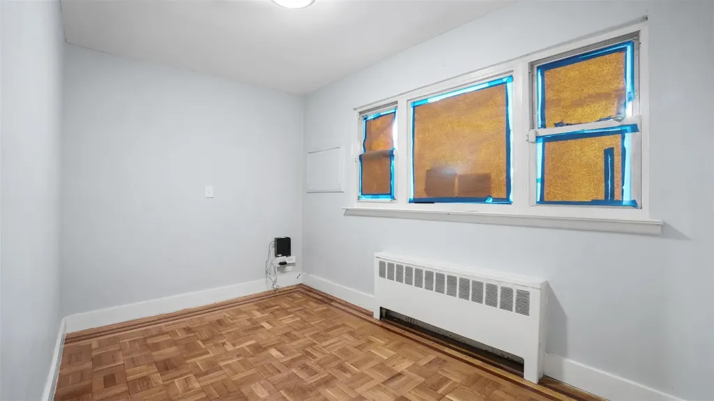 1812 Muliner Avenue Bronx NY 10462