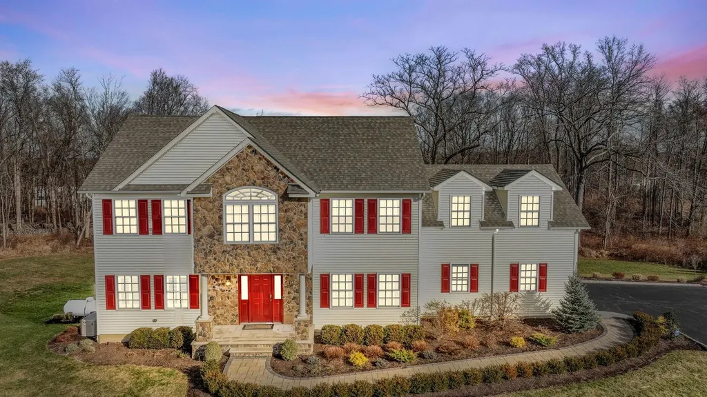 206 Elise Drive Middletown NY 10941