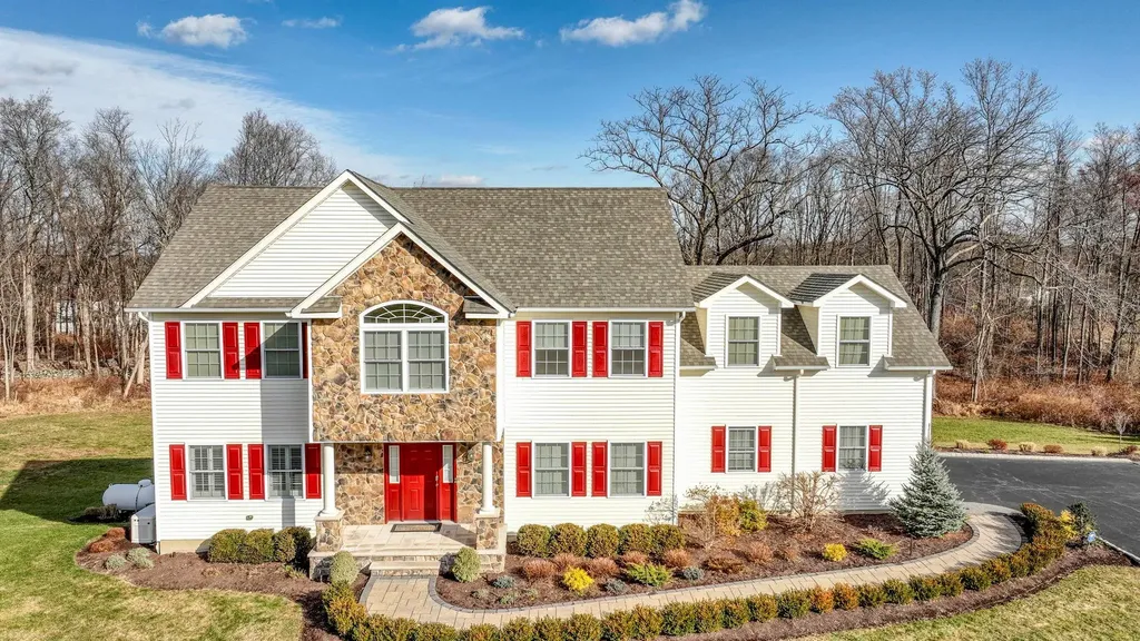 206 Elise Drive Middletown NY 10941