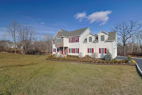 206 Elise Drive Middletown NY 10941